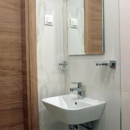 Appartamento L&c - Location And Comfort In